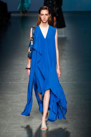 fashion-pantone-Classic Blue-19-4052-modnialmanah