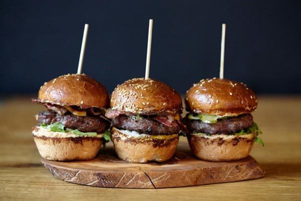 staropramen_burger_tour_modnialmanah