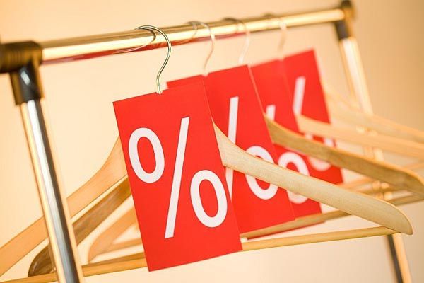 sniženja_shopping_modnialmanah