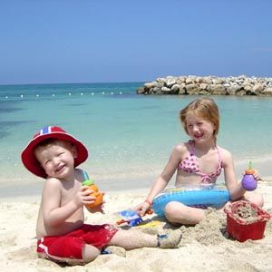 plaža_beba_modnialmanah_lifestyle