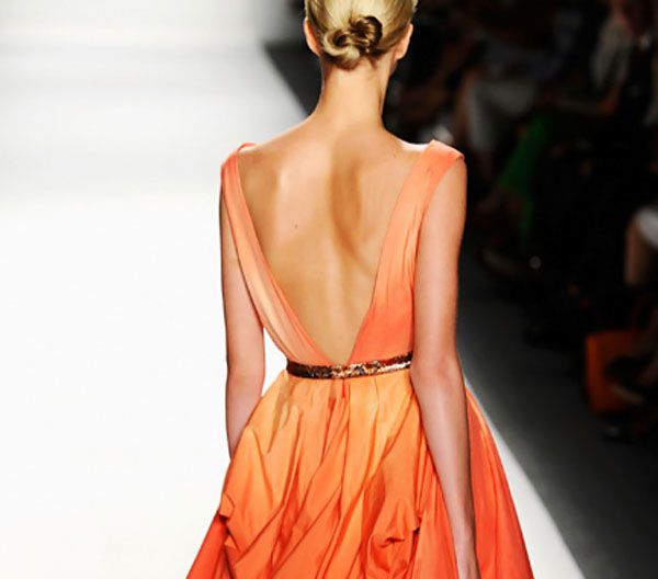fashion_leđa_haljina_modnialmanah