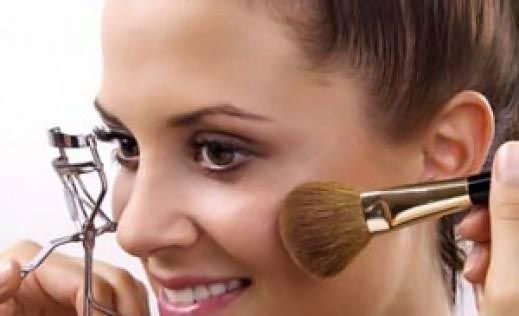 beauty-make-up-četkice-modnialmanah