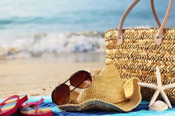 lifestyle_torba_plaža_modnialmanah