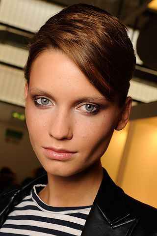 beauty-šiške-modnialmanah-kosa-frizura