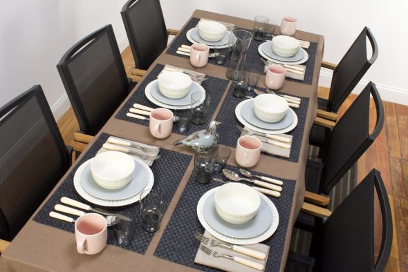 bonton-stol-hrana-modnialmanah-lifestyle