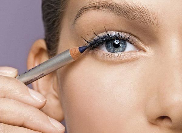 make-up-olovka-za-oči-beauty-modnialmanah