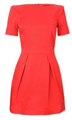 fashion-crvena-modnialmanah-moda-boja