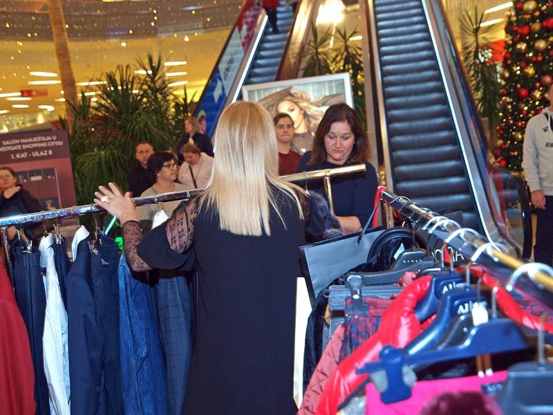 Premium-shopping-day-westgate-foto-by-Nikola-Zoko-modnialmanah