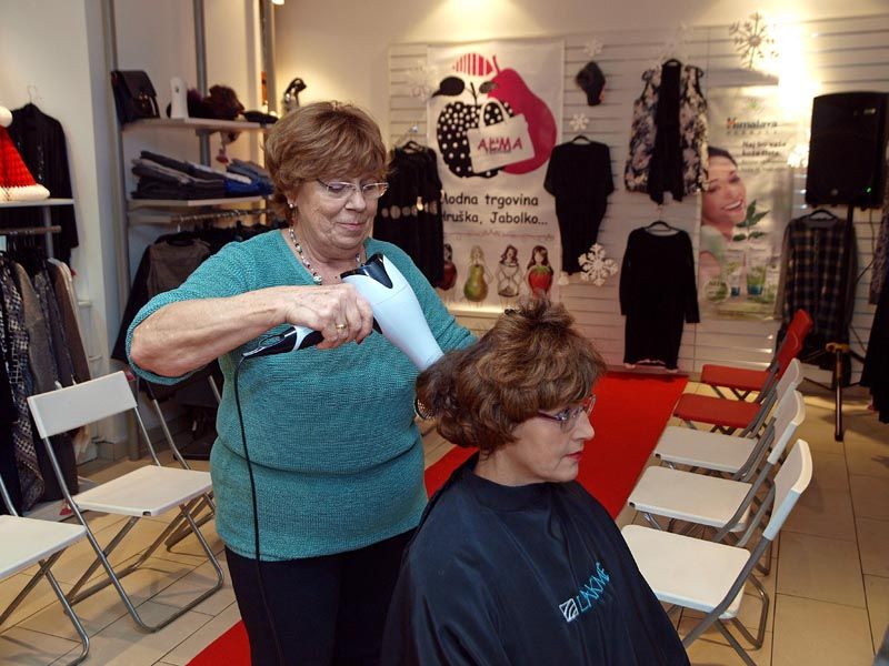 alma-fashion-hruška,jabolko-ljubljana-modnialmanah