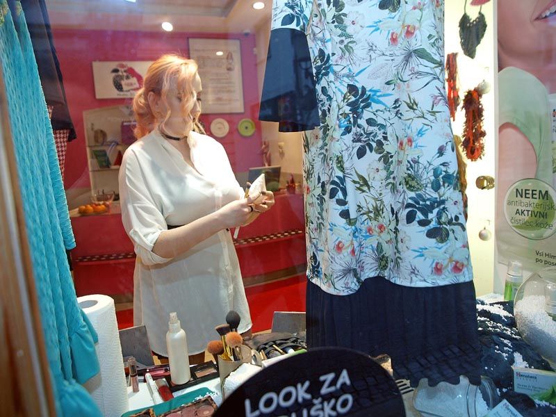 alma-fashion-hruška,jabolko-ljubljana-modnialmanah