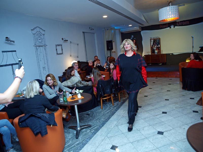 alma-fashion-modnialmanah-revija-rijeka