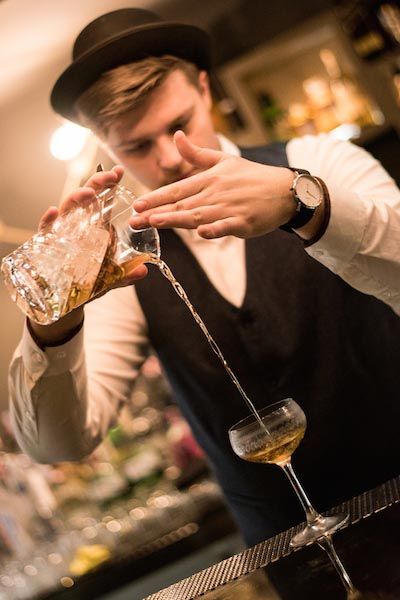 aperitivo-bar-modnialmanah-lifestyle