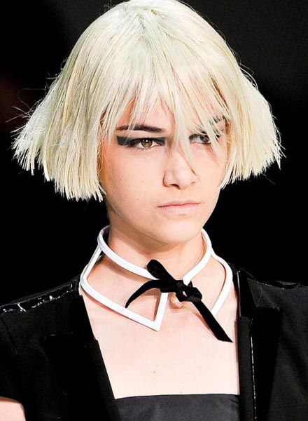 fashion-nakit-kragna-ogrlica-modnialmanah