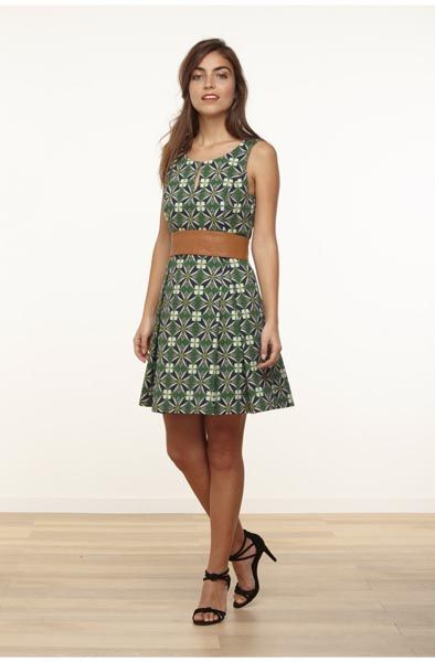 naf-naf-modnialmanah-fashion-retro