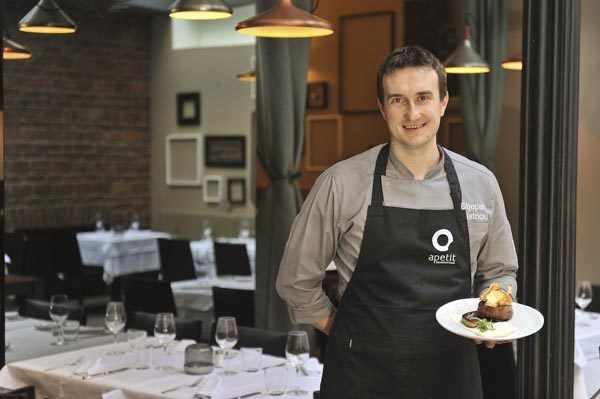 apetit-bar-gastro-valentinovo-modnialmanah