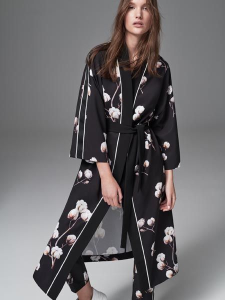 reserved-modnialmanah-fashion-valentinovo