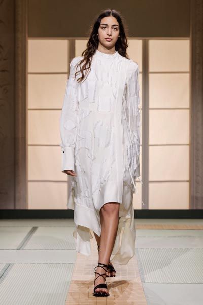 h&m-studio-ss-2018-fashion-modnialmanah