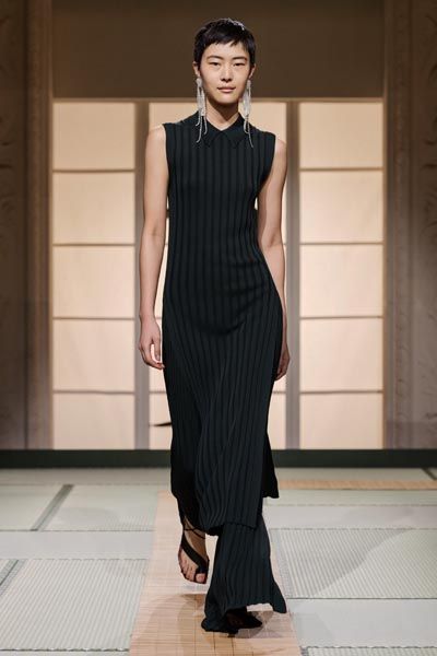 h&m-studio-ss-2018-fashion-modnialmanah