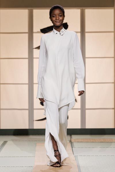 h&m-studio-ss-2018-fashion-modnialmanah