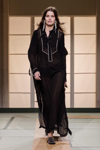 h&m-studio-ss-2018-fashion-modnialmanah