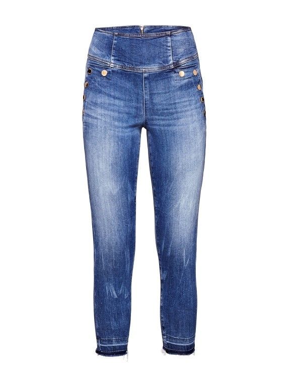 guess-fashion-modnialmanah-fashion
