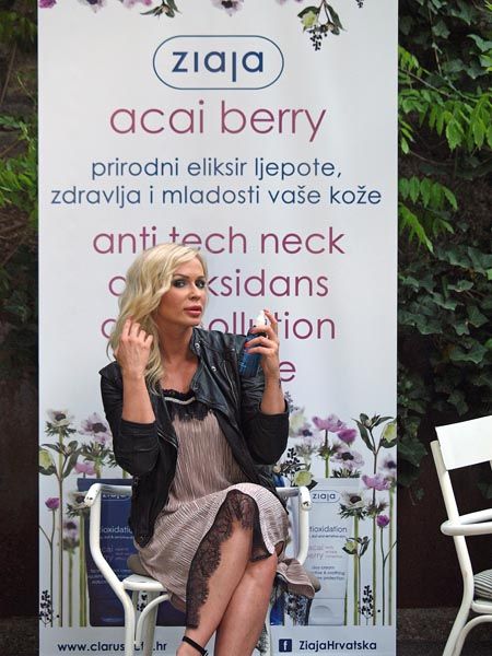 ziaja-acai-berry-event-modnialmanah-beauty