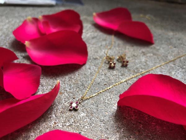 juno-chi-modnialmanah-fashion-nakit