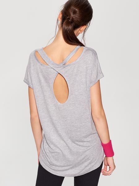 mohito-athleisure-modnialmanah-fashion