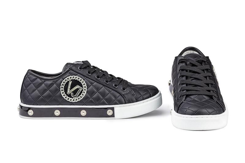 versace-jeans-the-core-fashion-modnialmanah-sandale