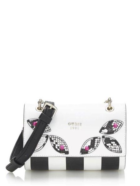 guess-fashion-modnialmanah-shopping