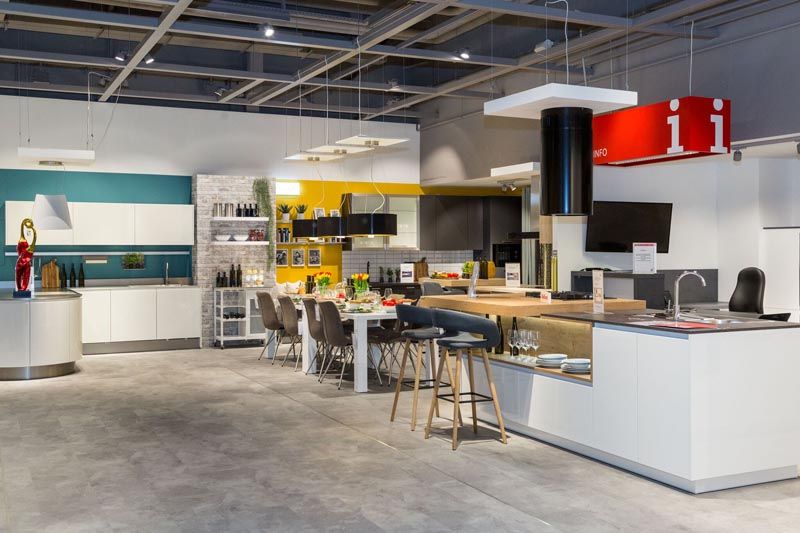 lesnina-modnialmanah-shopping