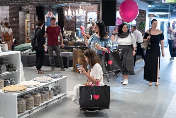 mömax-shopping-modnialmanah