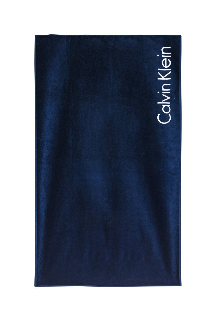 fashion-friends-badići-calvin-klein-modnialmanah