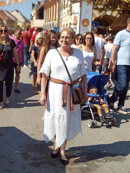 vinkovačke-jeseni-modnialmanah-lifestyle-fashion-nošnja