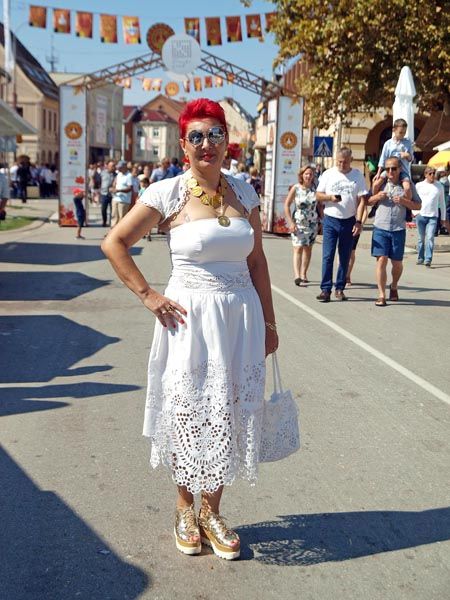 vinkovačke-jeseni-modnialmanah-lifestyle-fashion-nošnja