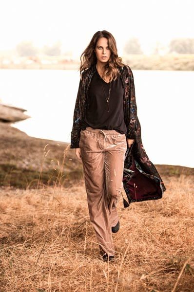 fashion-replay-modnialmanah-mia-kovačić