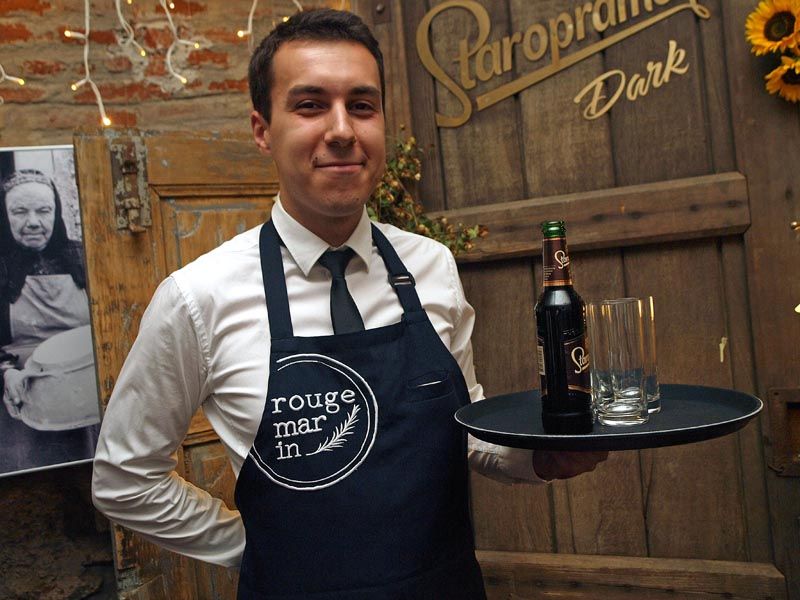 staropramen-dark-lifestyle-pivo-modnialmanah