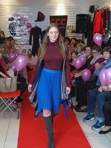 hruška-jabolko-ljubljana-alma-fashion-modnialmanah-revija