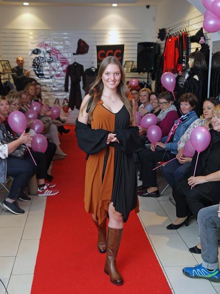 hruška-jabolko-ljubljana-alma-fashion-modnialmanah-revija