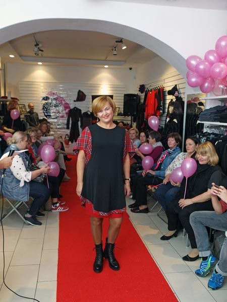 hruška-jabolko-ljubljana-alma-fashion-modnialmanah-revija