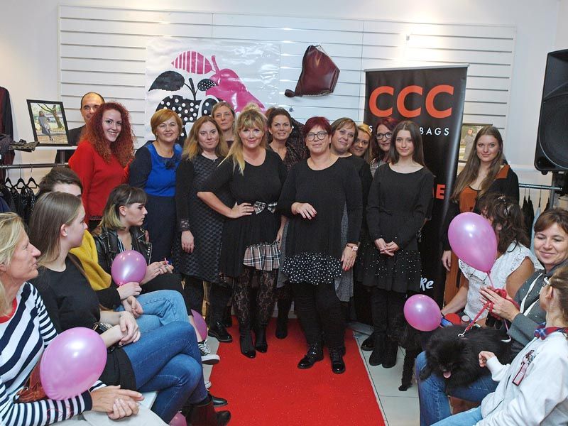 hruška-jabolko-ljubljana-alma-fashion-modnialmanah-revija