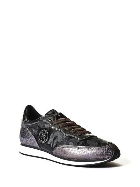 guess-fashion-modnialmanah