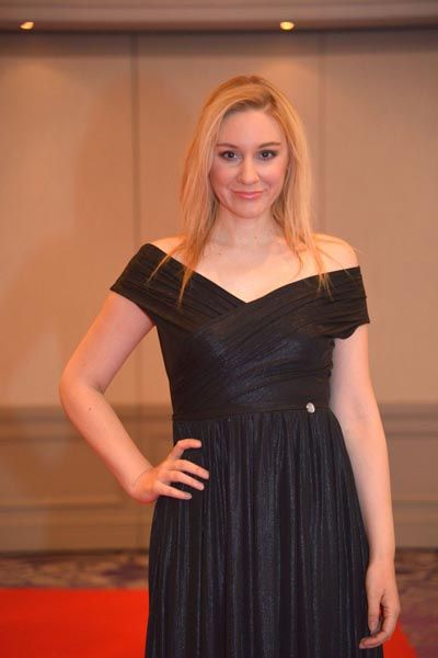 fashion-revija-modnialmanah-humanitarna