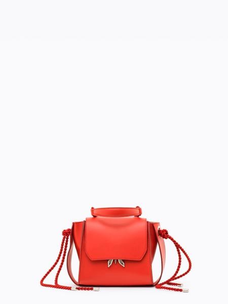 fashion-patrizia-pepe-modnialmanah