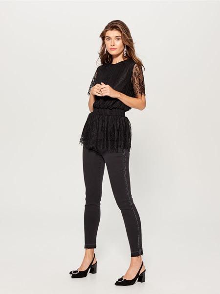 mohito-hlače-fashion-silvestrovo-modnialmanah