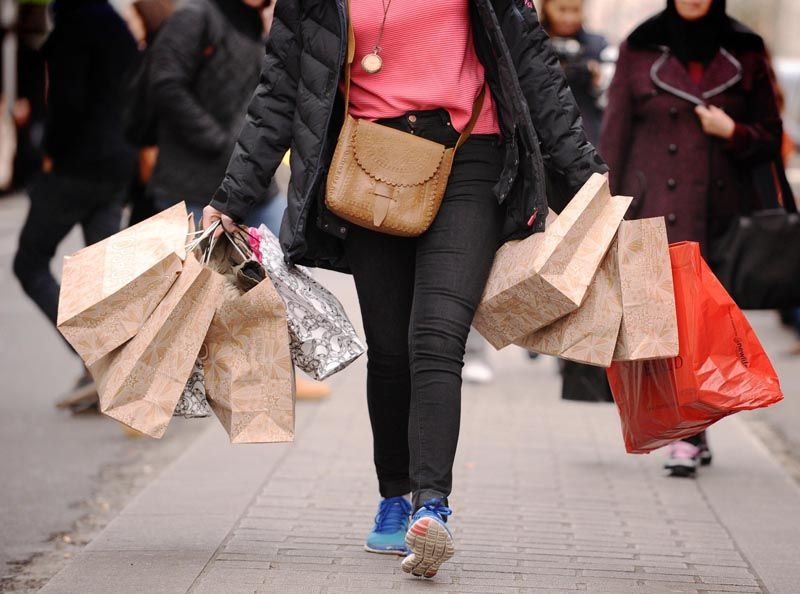 shopping-sniženje-modnialmanah-sale