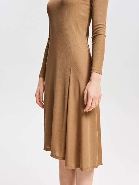 reserved-fashion-modnialmanah