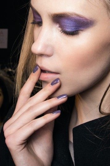 beauty-make-up-šminka-ljubičasto-modnialmanah