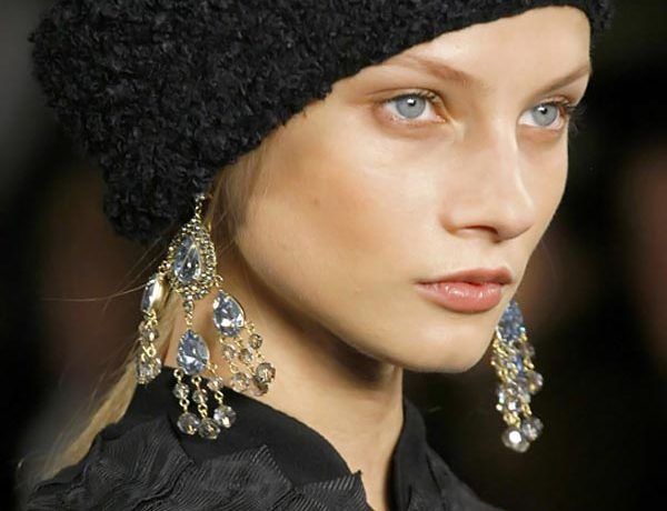 naušnice-nakit-modnialmanah-fashion