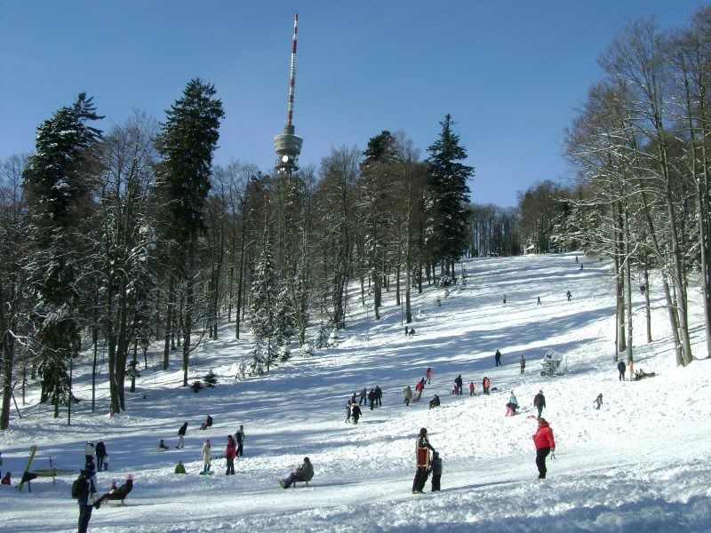 sljeme-lifestyle-zima-skijanje-modnialmanah